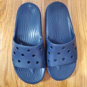 NWOT Crocs Navy Classic Slide Sandals Unisex M5/W7